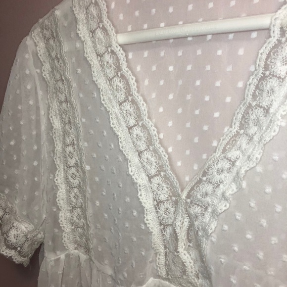 white sheer top - Picture 2 of 4